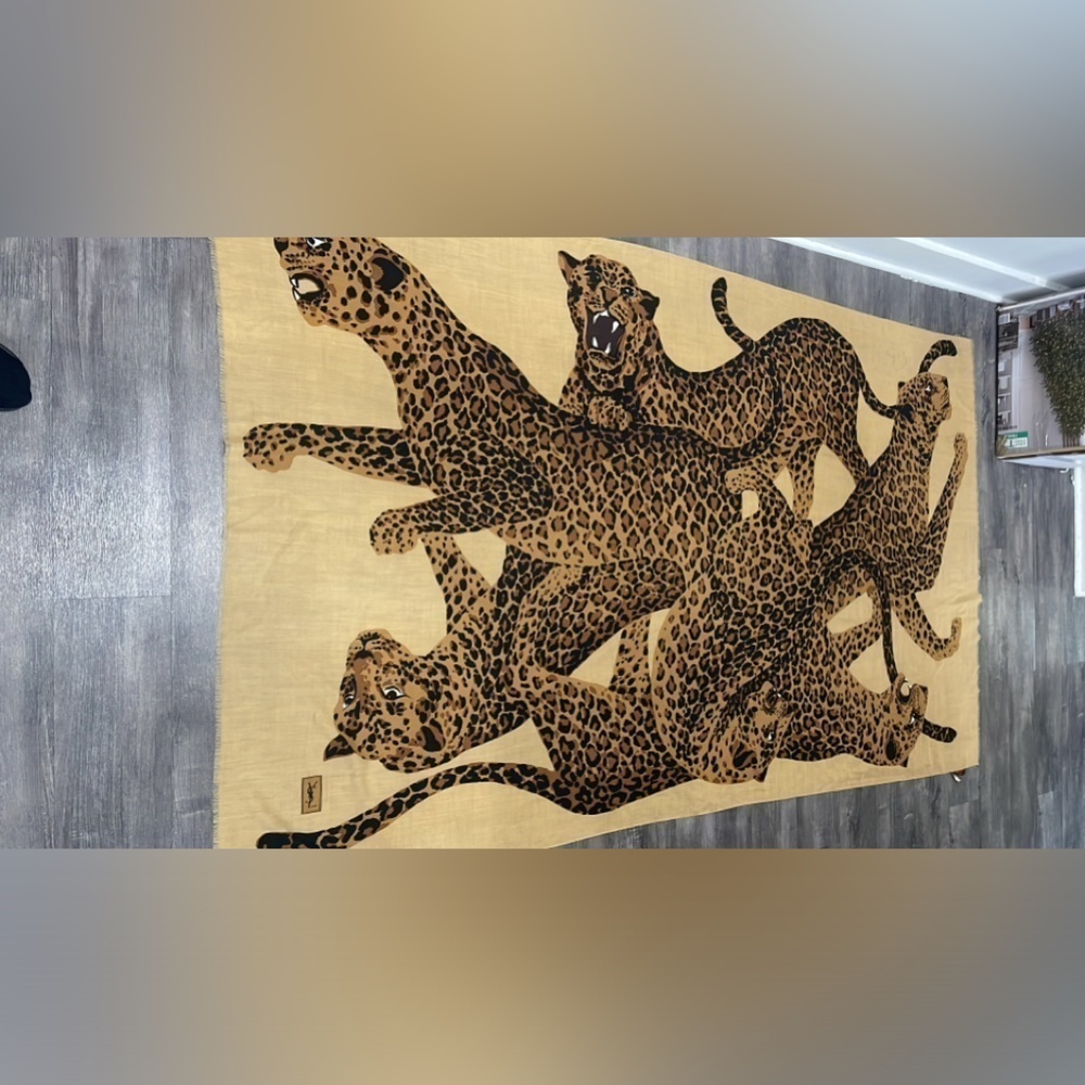 YVES SAINT LAURENT c.1980's YSL Oversized Tan Brown Leopard - Picture 3 of 10